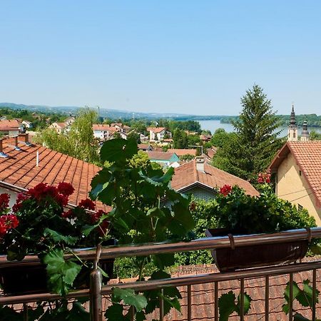 Sakota Family House Apartman Kamanc Kültér fotó