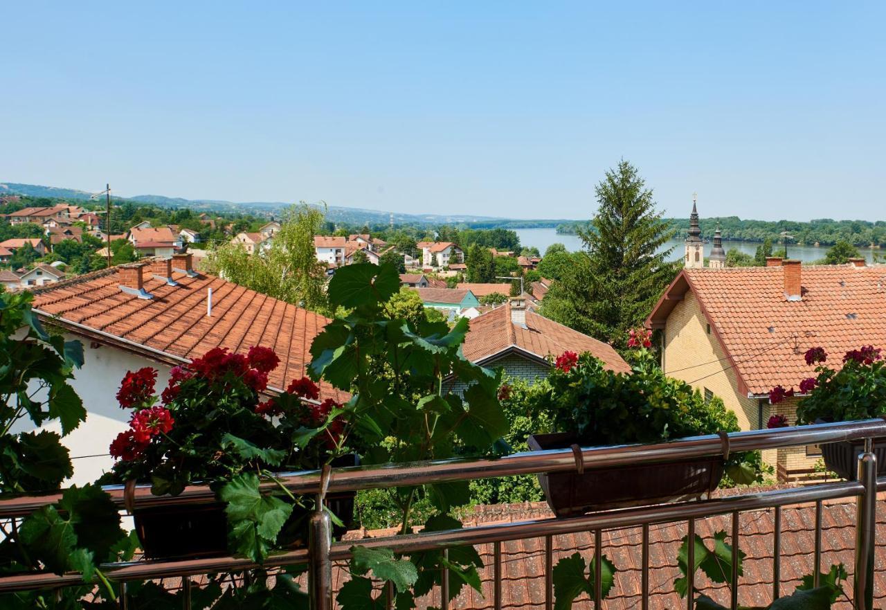 Sakota Family House Apartman Kamanc Kültér fotó